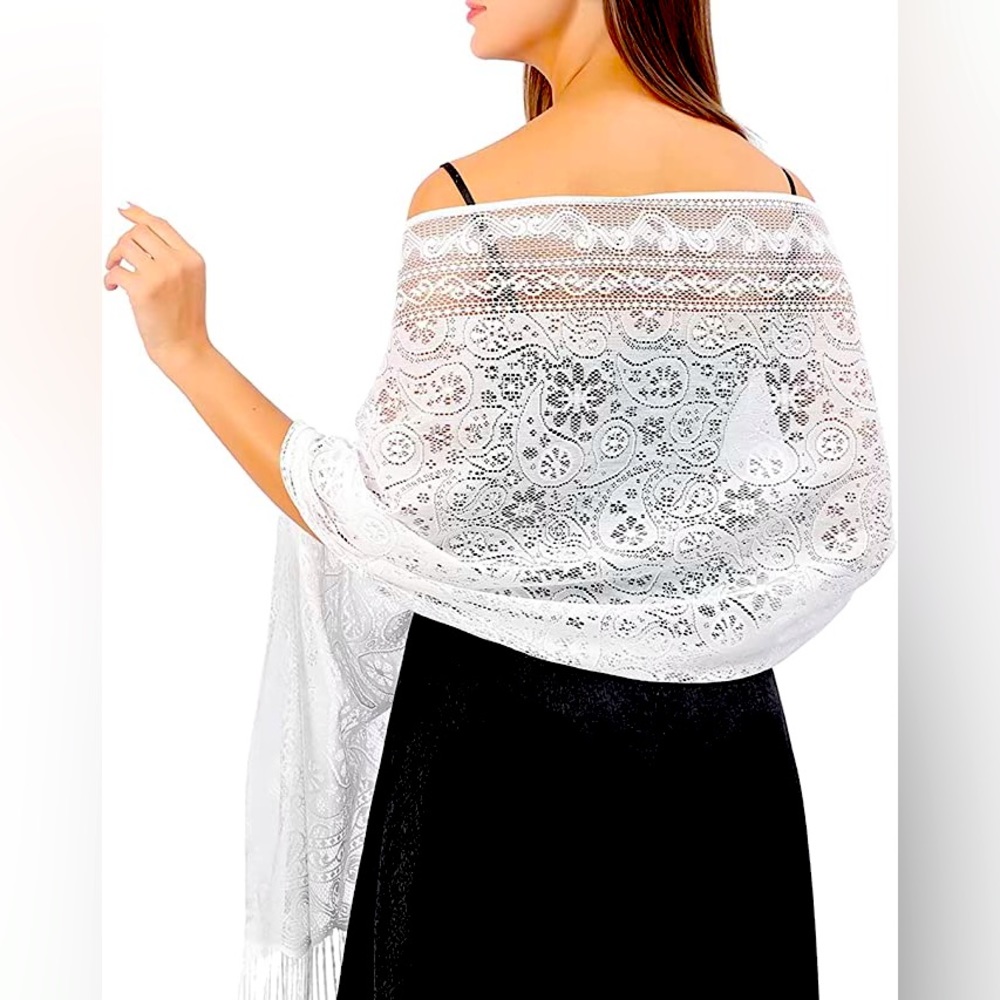 Women’s White Shawl w/ floral design